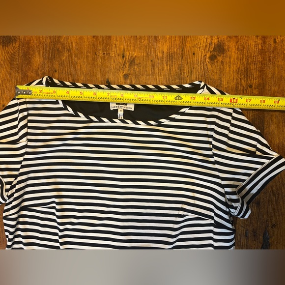 Black and White Striped Laundry by Design Dress Size Medium - Picture 6 of 14
